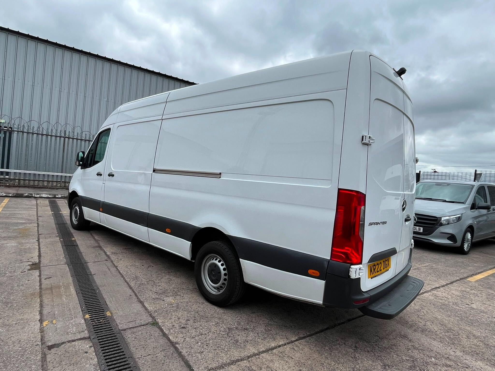 Mercedes-Benz Sprinter
